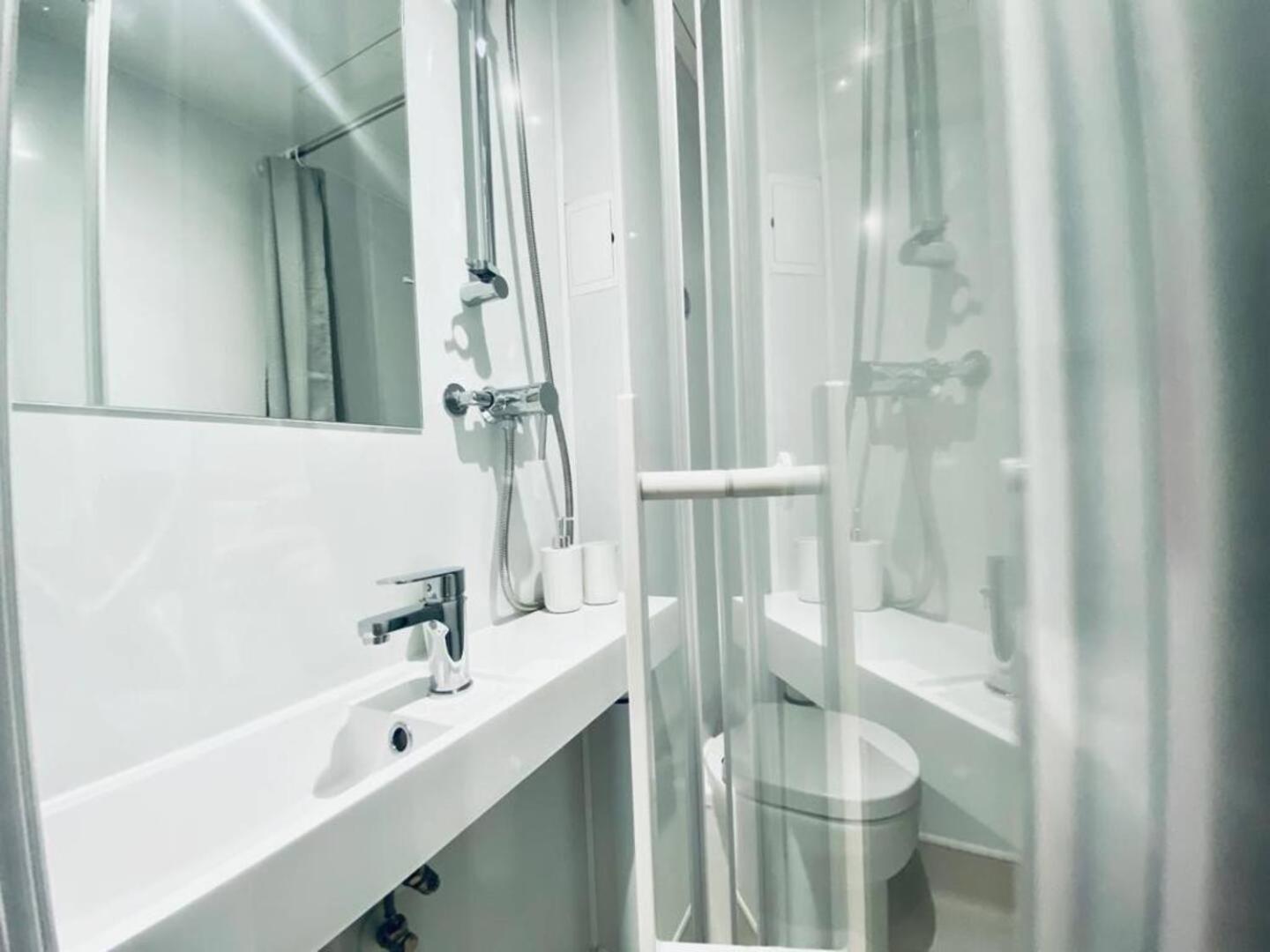 Apt 08 Beachside Beauty Central Studio Steps From Cafes 布赖顿 外观 照片
